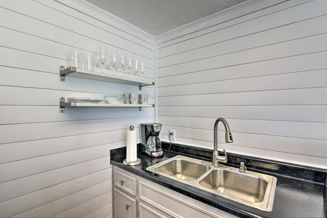 Open-Concept Cottage Less Than 1 Mi To Beach! Surfside Beach Exteriér fotografie