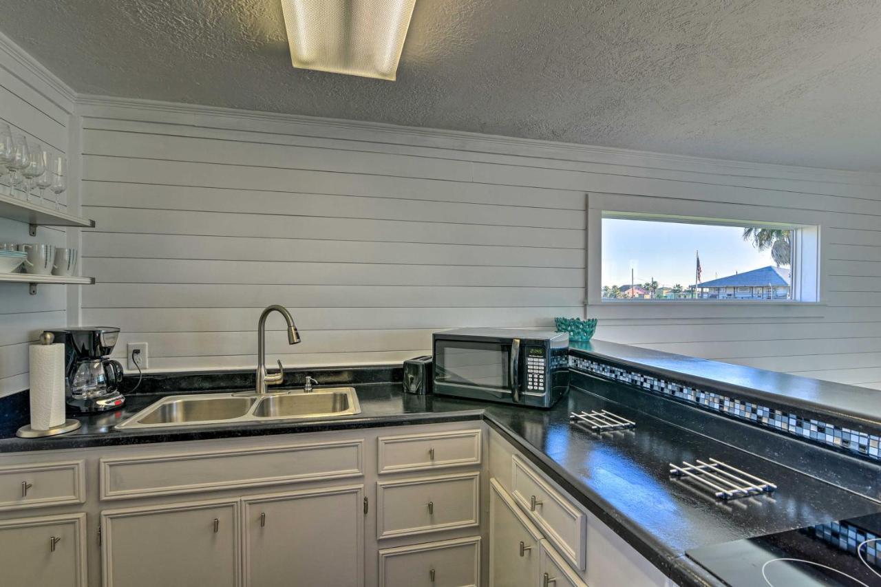 Open-Concept Cottage Less Than 1 Mi To Beach! Surfside Beach Exteriér fotografie